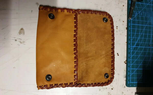 basic leather lacing-stitches double loop