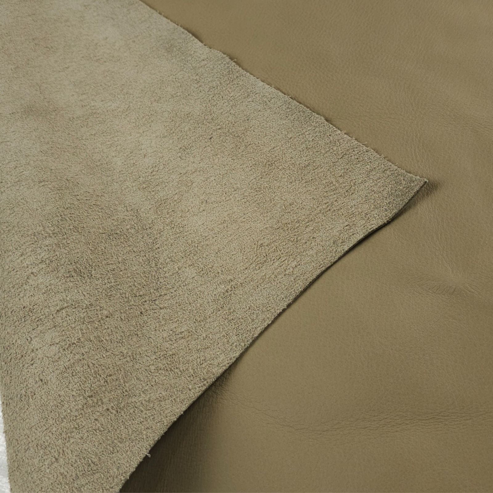 Large Leather Bundles – Solid Colours (Approx. 20 sq ft)