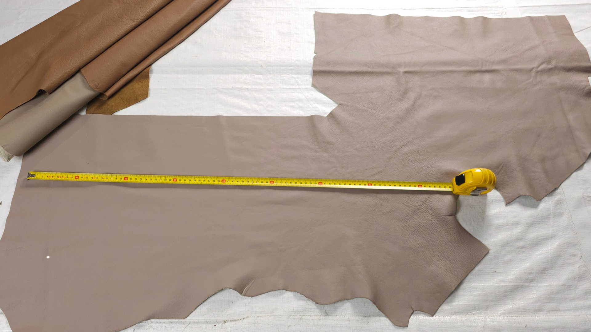 Mixed Colour Leather Bundles – Earth Tones – 20 sq ft