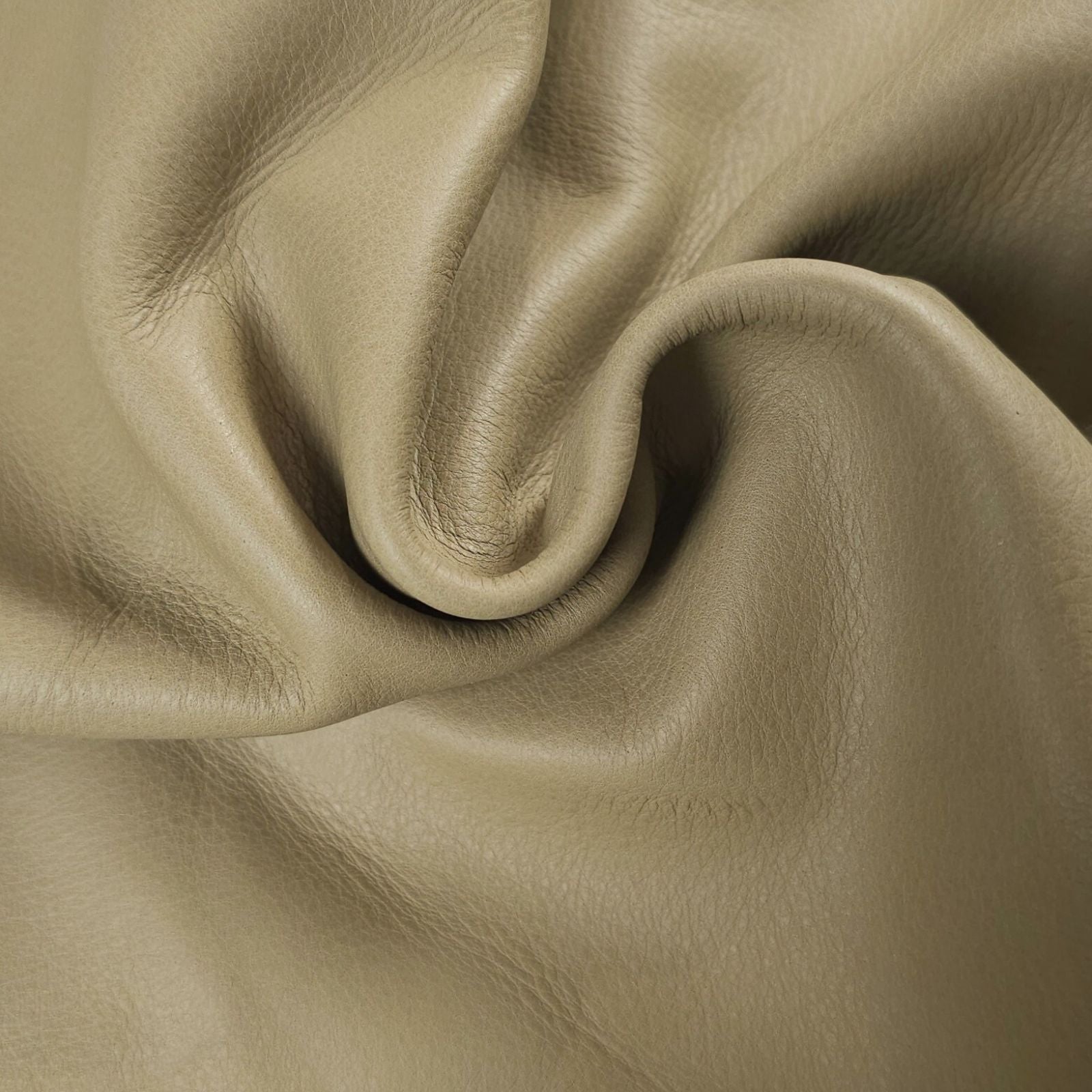 Large Chrome Tanned Upholstery Leather Cuts