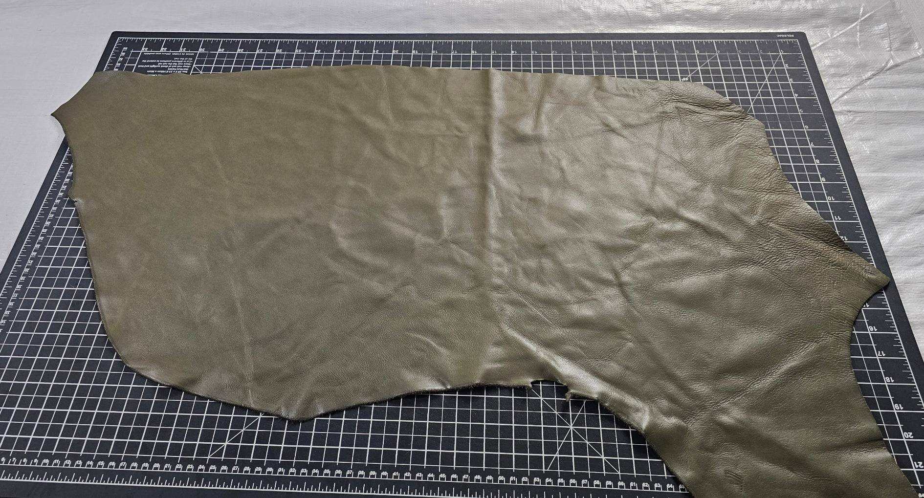 Mixed Green Cowhide Leather Pieces