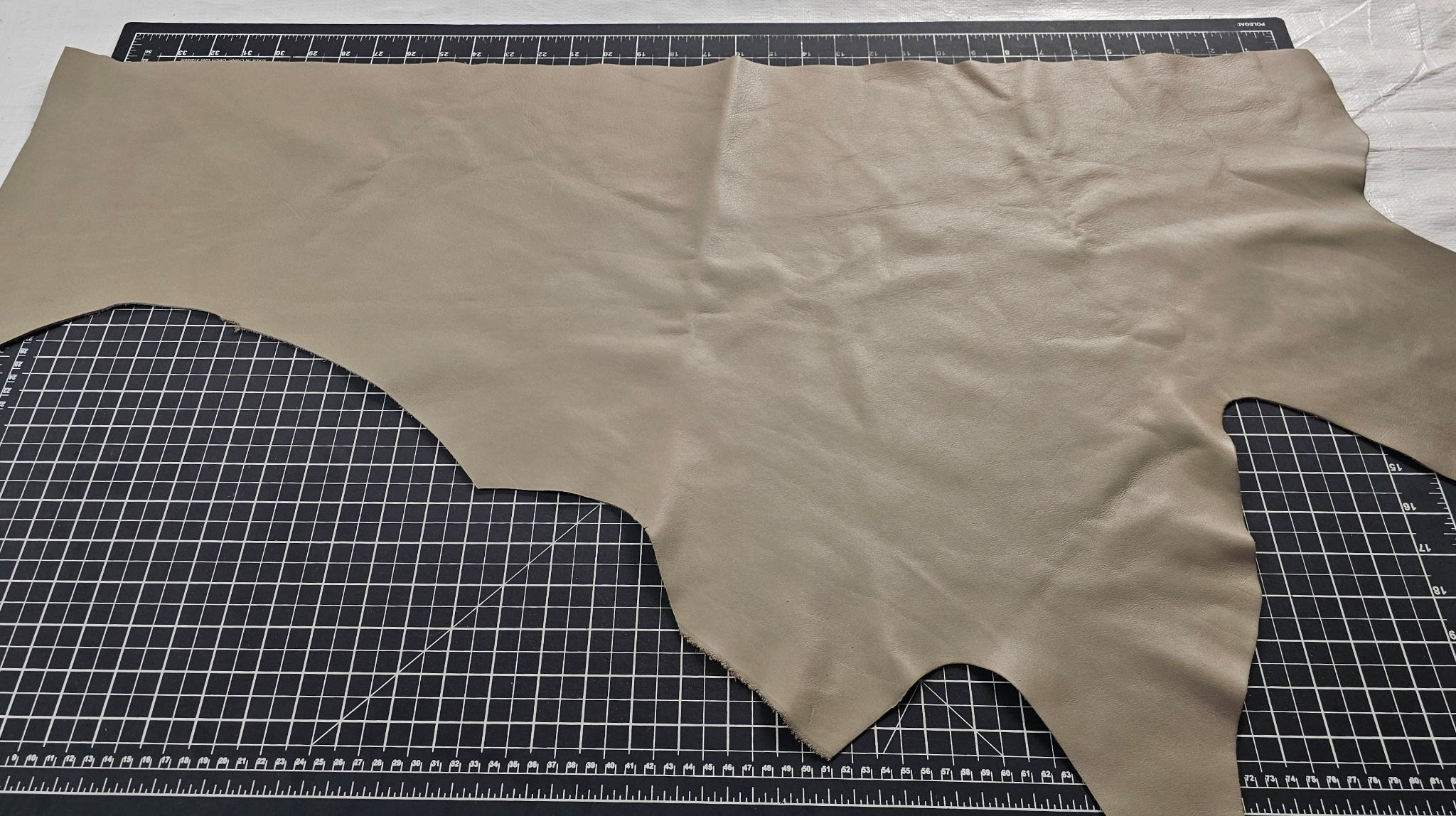 Stone Beige Full Grain Leather Scraps
